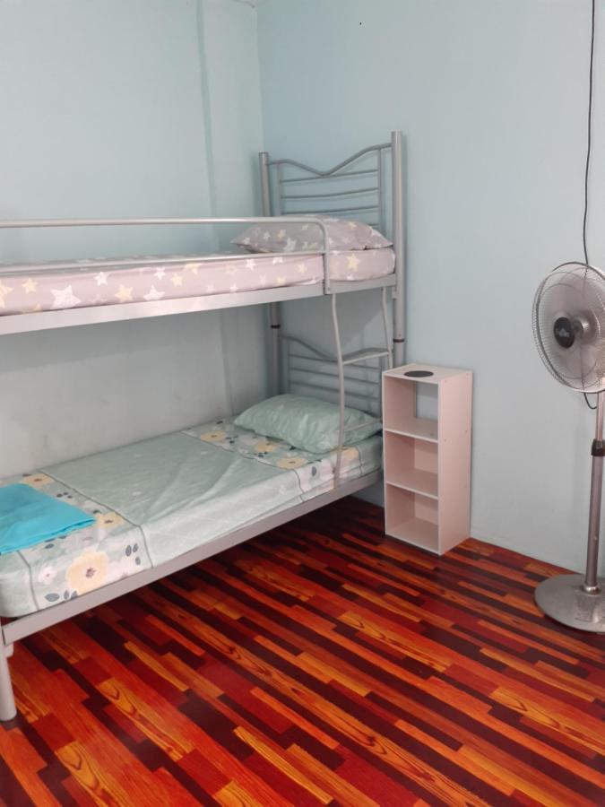 Homestay Idaman Tun Hussein - Harga Untuk 1 Rumah ,1 Bilik ,1 Bilik Air 4 Single Bed - Not Sharing Perai Exterior foto