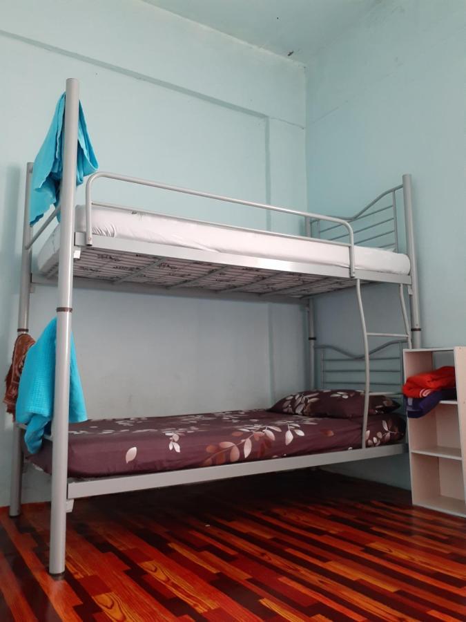 Homestay Idaman Tun Hussein - Harga Untuk 1 Rumah ,1 Bilik ,1 Bilik Air 4 Single Bed - Not Sharing Perai Exterior foto