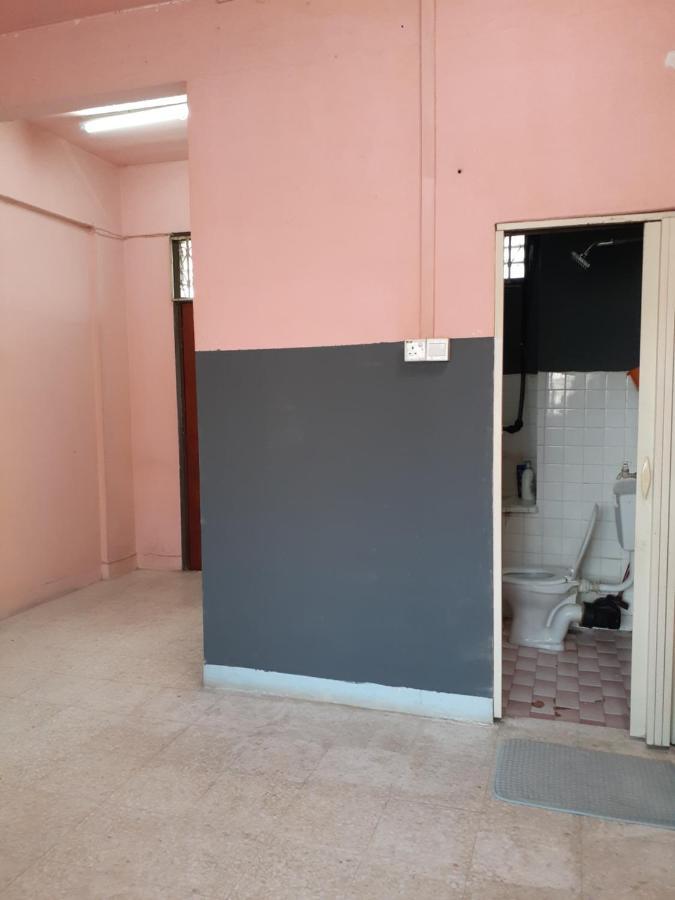 Homestay Idaman Tun Hussein - Harga Untuk 1 Rumah ,1 Bilik ,1 Bilik Air 4 Single Bed - Not Sharing Perai Exterior foto